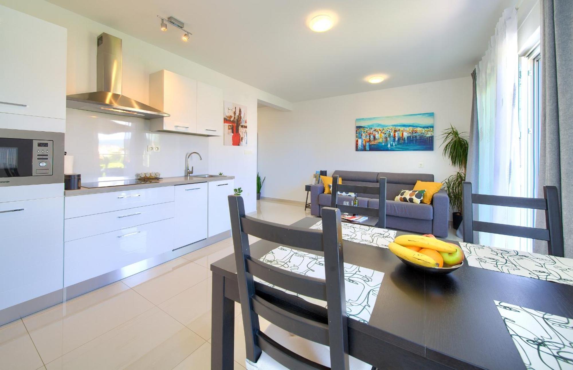 Sara Apartment Krk Town