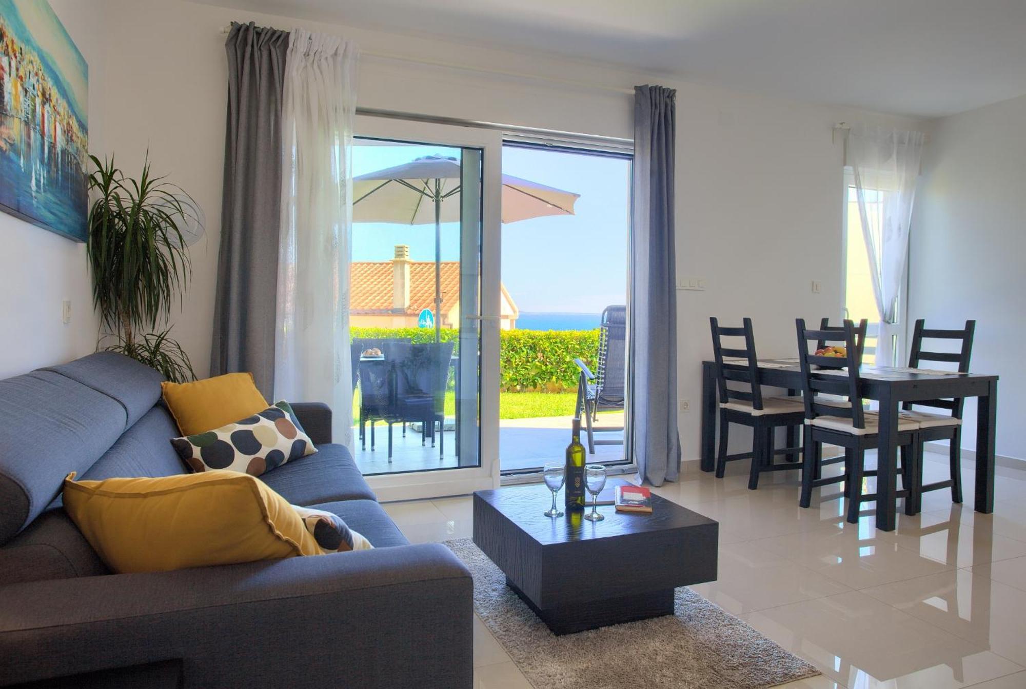 Apartment Sara Krk Town
